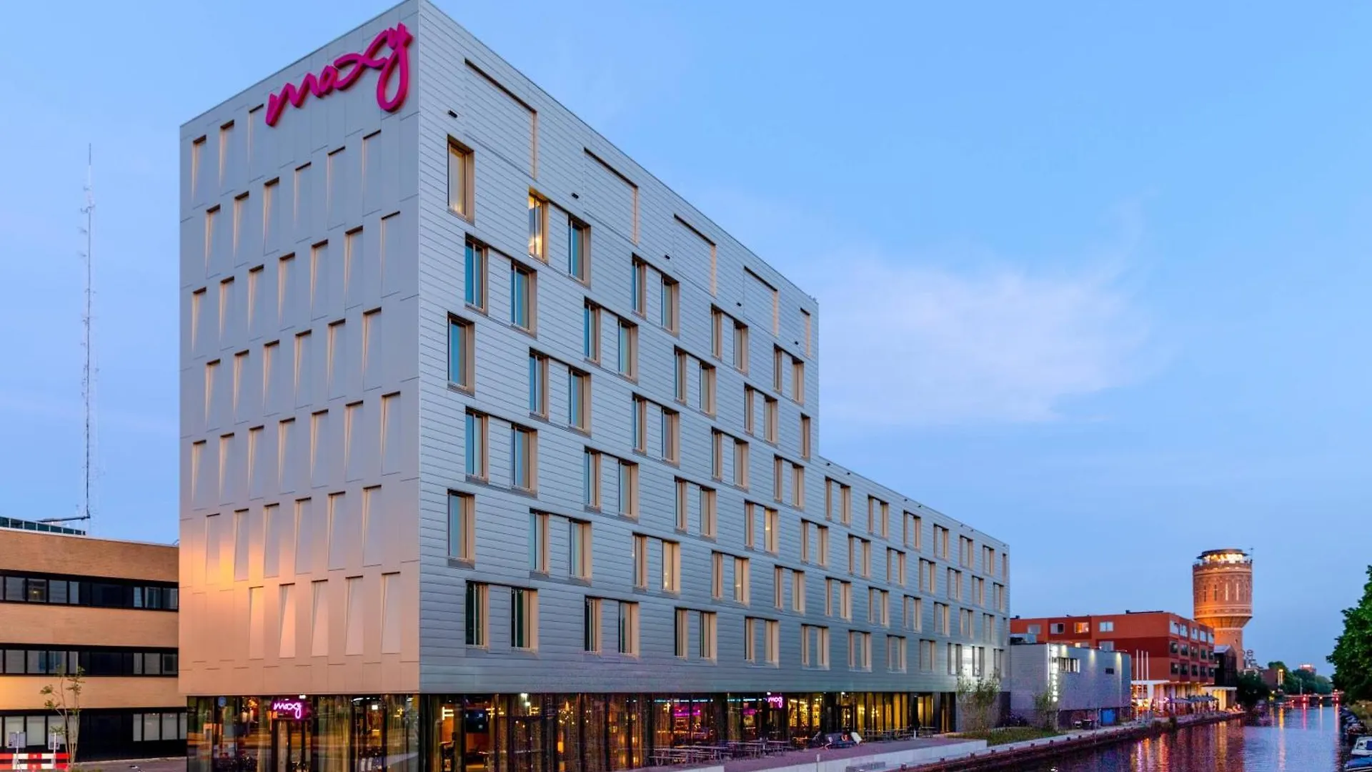 فندق Moxy أوترخت
